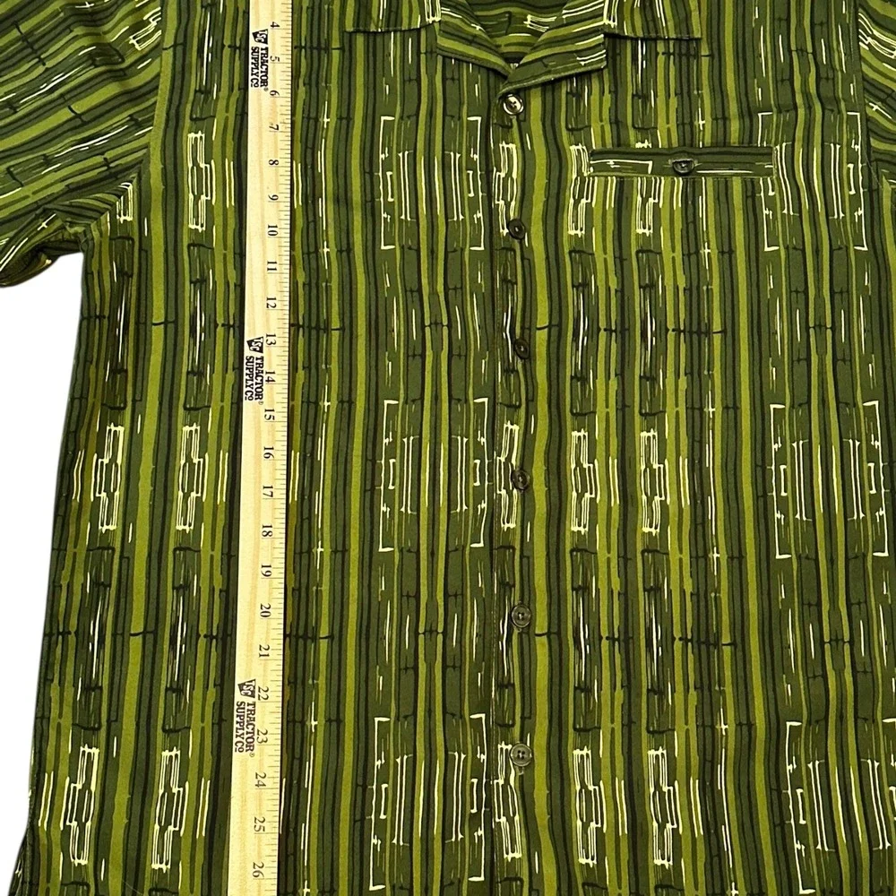 Irvine Park Abstract Camp‎ Shirt - Green Short Sleeve Button Up - M